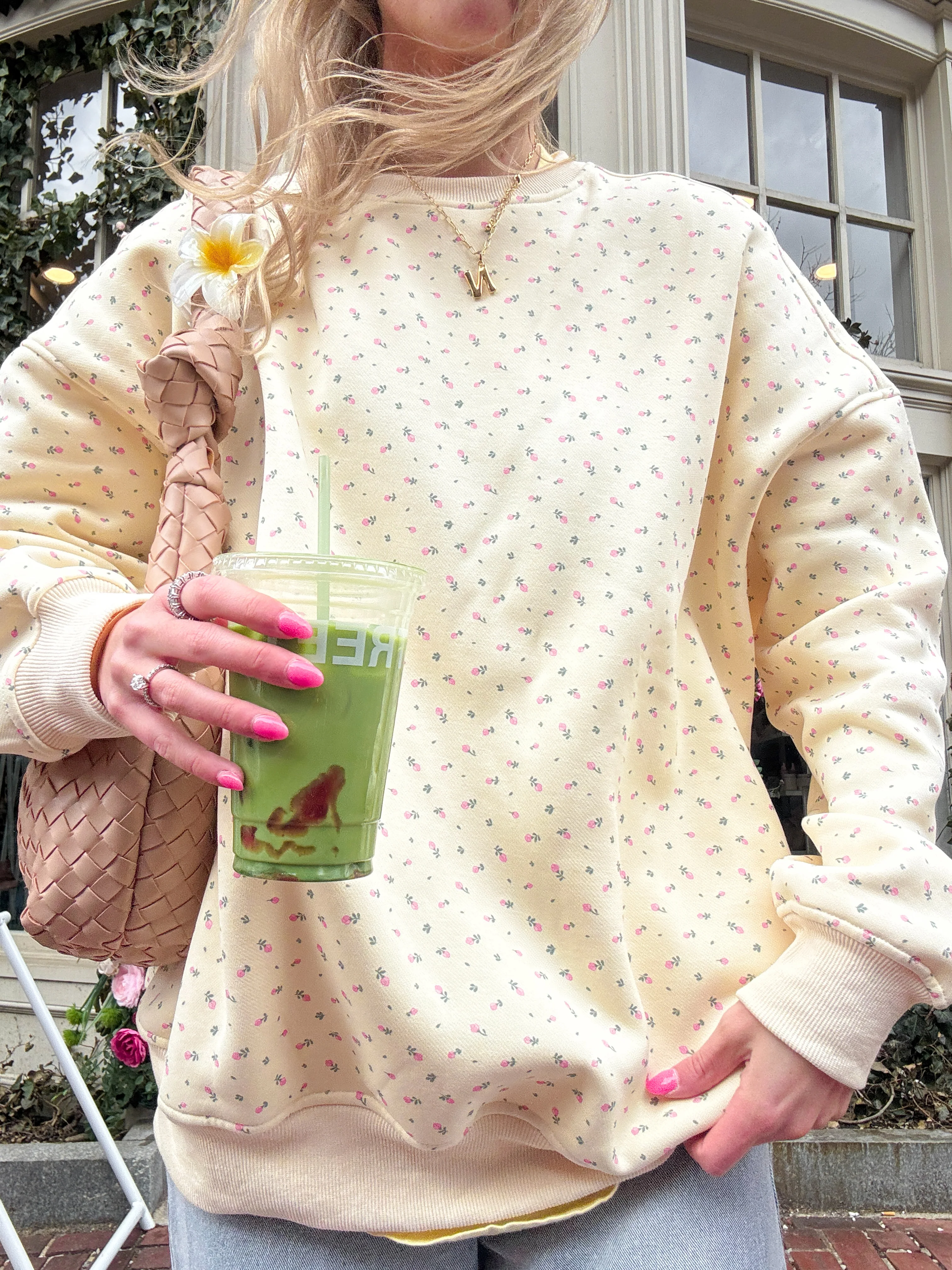 Blank Toasted Cream Roses Sweatshirt