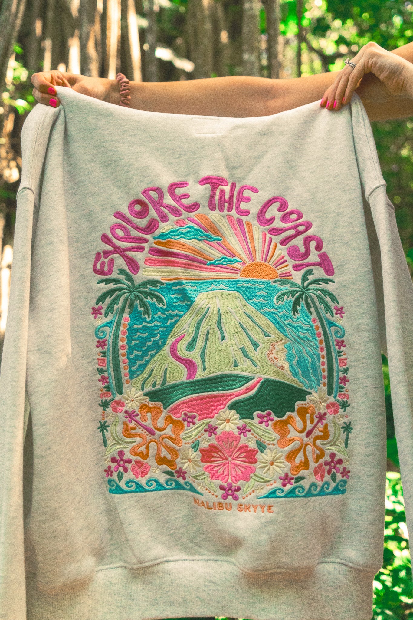 Explore the Coast Hoodie (Exclusive)- Heather Grey