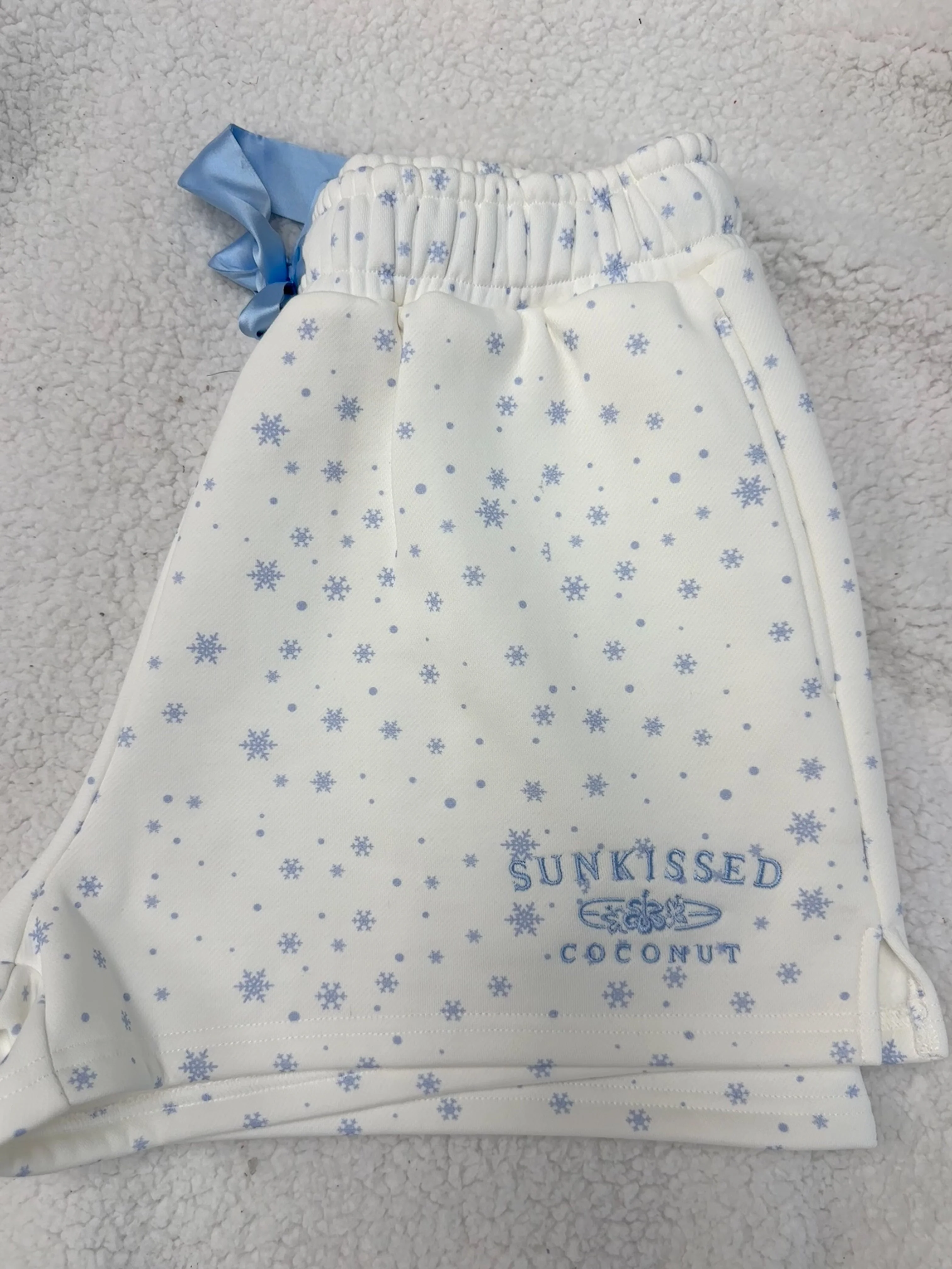 Snowflake Sunkissedcoconut Embroider Shorts